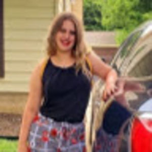 Meet your Posher, Selah